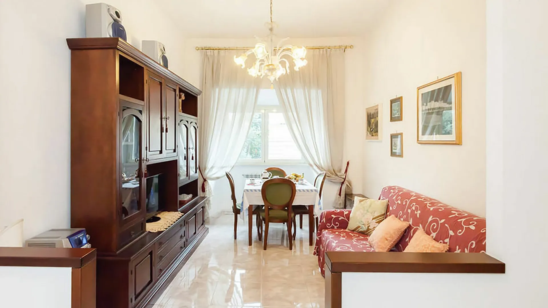 Caterina One O One - Embassy Apartment 罗马 0*,  意大利