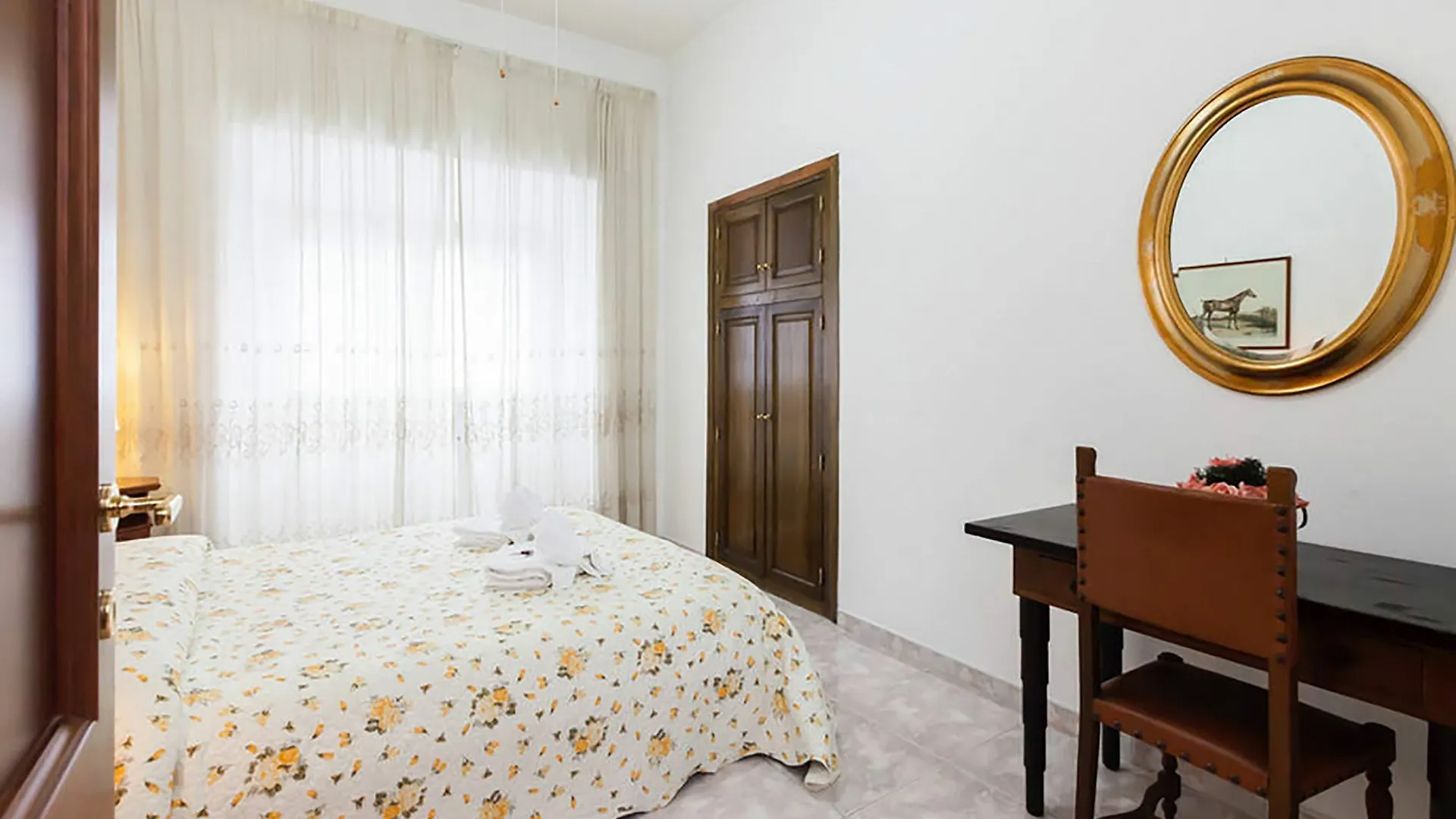 Caterina One O One - Embassy Apartment Rom Italien