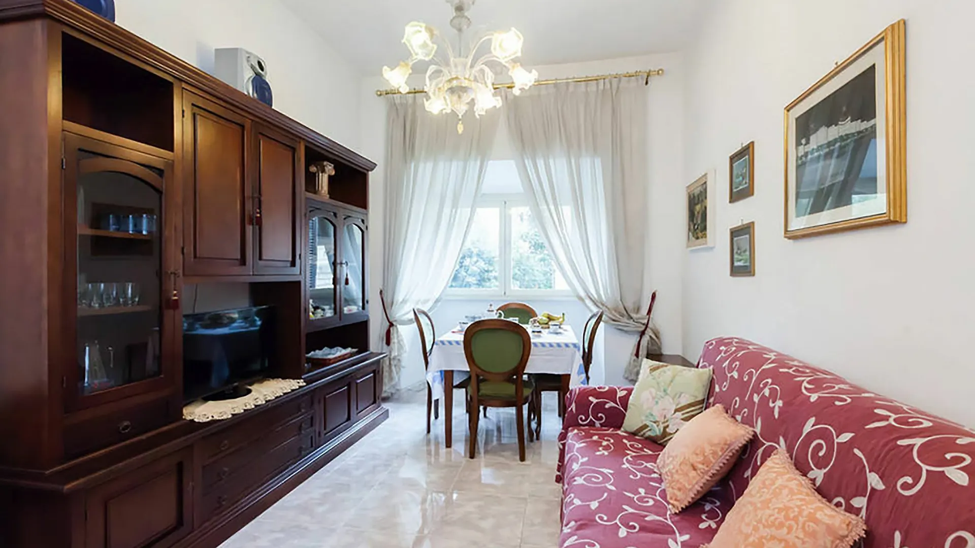 Caterina One O One - Embassy Apartment Rome